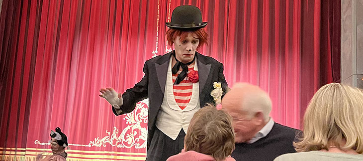 Die Clowns sind los im G&auml;rtnerplatztheater (&copy;Foto: Gaby Hildenbrandt) 